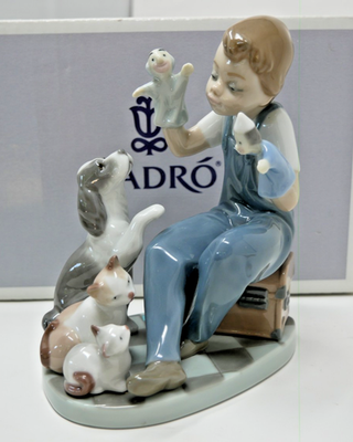 VTG Lladro Puppet Show Figurine 5736 Boy Animals Dog Cats RETIRED