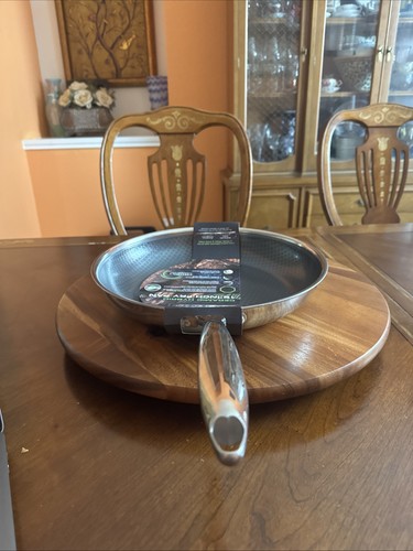 David Burke Geo Clad Series Ceramic Hybrid 12” Fry Pan - Picture 4 of 6
