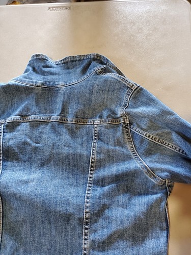 Levi Womens Jean Jacket X L Dark Wash Denim Button Up Casual Red Tab Trucker - Picture 9 of 22