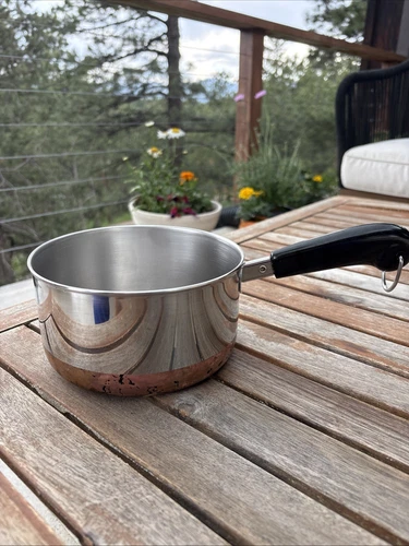 Vintage Revere Ware 1801 Stainless Steel Copper Bottom 1 1/2qt Sauce Pot NO LID