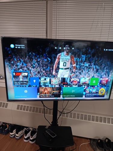 Xbox Series X 1TB Plus 3.6TB Storage, 8 Games + NBA2K25, HItman 3!  - Bild 5 von 7