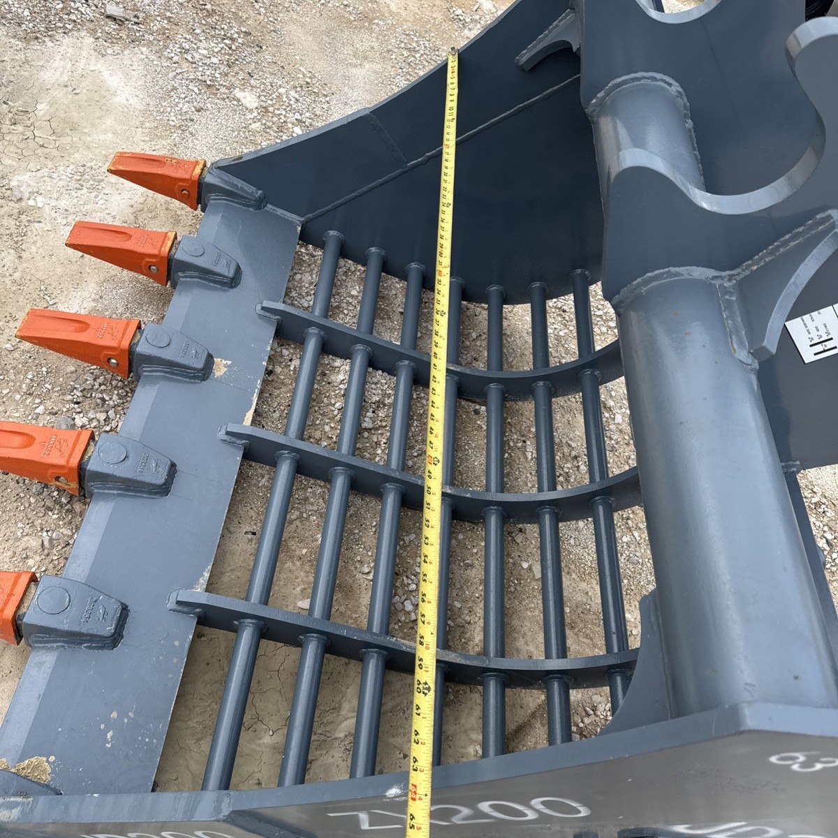John Deere Skeleton Bucket 200 Excavator Hitachi ZX200 63 Inch New