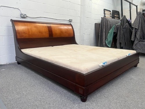 AND SO TO BED LONDON CEZANNE SOCLE WOODEN SLEIGH BED & VI SPRING BASE SUPERKING - Picture 4 of 15