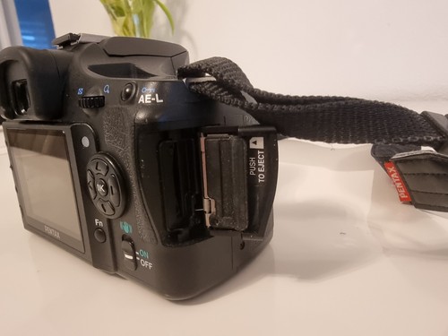 PENTAX K200D SLR Kamera 10,2 MP Objektiv SMC Pentax-DA 18-55 F3.5-5.6AL II - Bild 11 von 14
