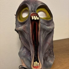 Vintage Demon Bat From Hell Halloween Mask 2000 The Paper Magic Group