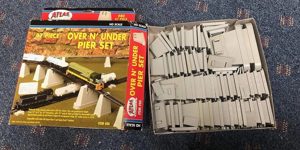 Pier Set (47Pc Set) HO Scale Atlas Trains - Image 3 of 4