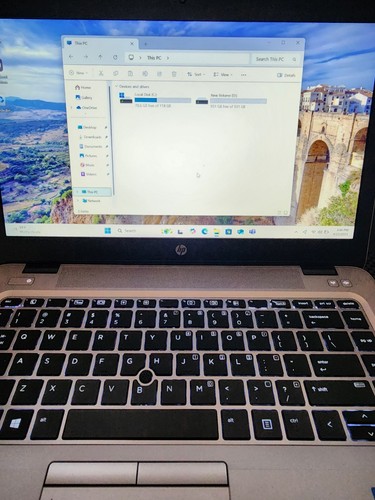 HP ELITEBOOK 840 G3 WINDOWS 11 LAPTOP - Picture 3 of 10