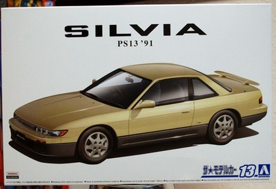 Aoshima 057919 1988 / 1991 Nissan Silvia S 13 / PS13 K´s JDM 2 in 1 1:24