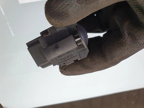 Interruptor de ajuste de altura de faros VW PASSAT Variant B5 3B5 28549759 - Imagen 8 de 9