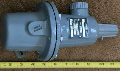 #ad Fisher Type 627 Pressure Reducing Regulator 5 20 PSIG 3 8quot; Orifice SST Trim $309.98