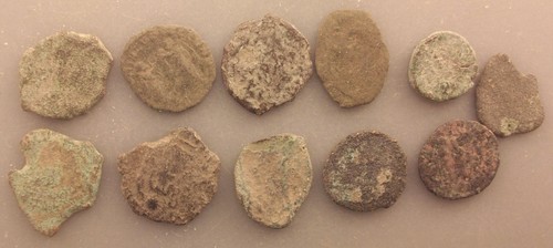 Lot von 10 ungereinigten antiken Münzen - kostenloser Versand - qqqrwt - Bild 2 von 2