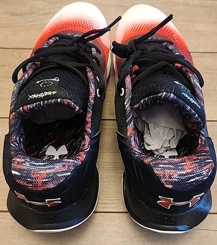 Zapato para correr de baloncesto Under Armour Spawn 4 Mid talla 13 3026905-102 rojo negro - Imagen 5 de 8