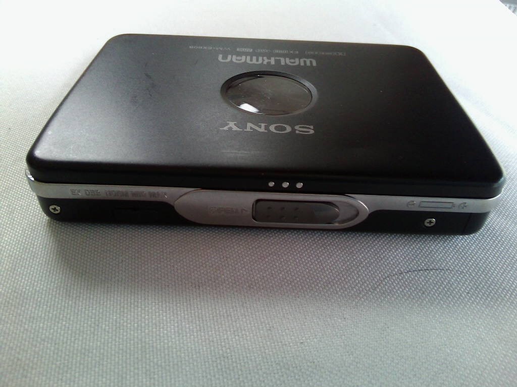 SONY Walkman WM-EX808 Portable Cassette Player Back Retro Working