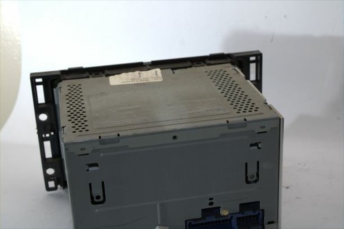 06 CHEVY COBAL OEM RADIO - Picture 4 of 4