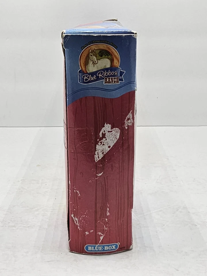 CINTA AZUL RANCHO Caballos Flocados #30242 Caja Azul Juguetes Sillín De Colección Fieltro Pony Foto 2 de 4