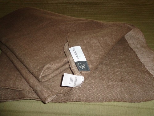 NEW Berkshire Blanket Two-Tone Throw Blanket - 50x70”, Cashmere-Wool Blend - Picture 3 of 9