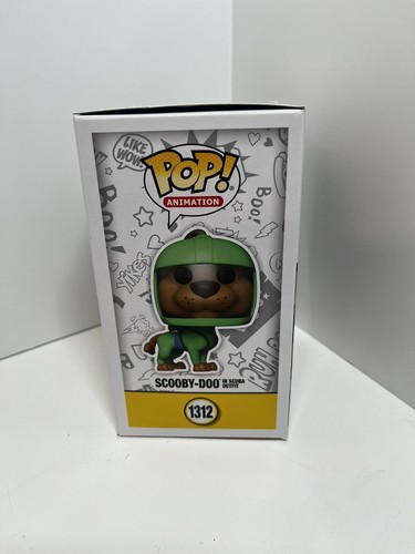Funko Scooby-Doo in Scuba Outfit #2023 Funko Summer Convention W/pop Protector - Picture 4 of 6