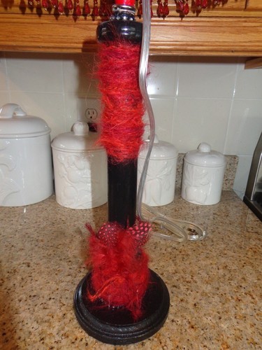 Vintage Textile Spool Lamp/Funky Country Chicken/Rooster Shade - Picture 2 of 5