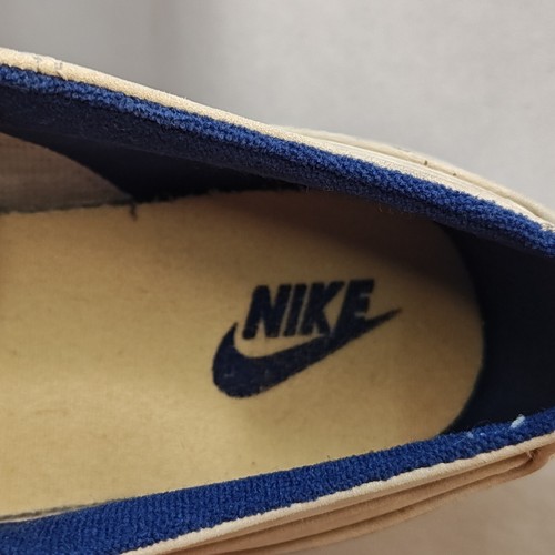 VTG Nike Suede Embroidered Tennis Shoes Men's Size 9 Beige Blue Low Top Lace Up - Picture 11 of 12