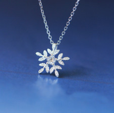 925 Sterling Silver CZ Snowflake Small Pendant Necklace Christmas Gift Box S4