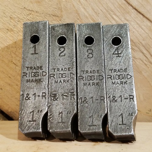 Juego de troqueles de rosca de tubo Ridgid 1" 1 y 1 R Swanky Barn - Imagen 1 de 12