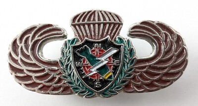 IDF イスラエル空軍　バージ ピン Badge Pin B IDF Israeli Air force CAP BADGE beret hat pin Israel Zahal