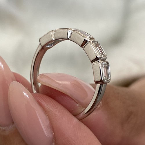 14k White Gold Half Eternity Ring Emerald Lab Created Diamond F/VS 1.1 Ct - Picture 6 of 8
