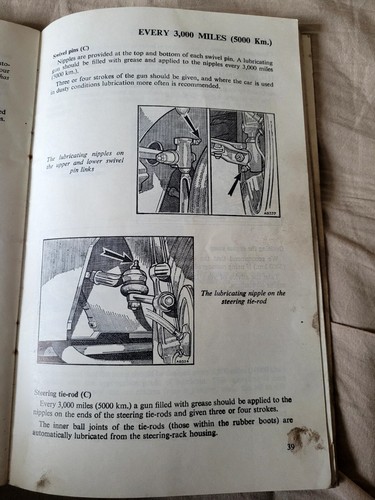 Morris Minor 1000 driver's handbook. Dated 1965 - Picture 6 of 7