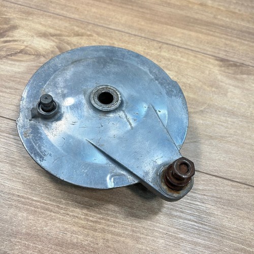 1970 70-71 Yamaha CS3 CS-3 200 / Original OEM REAR BRAKE BACKING PLATE DRUM - Picture 1 of 5