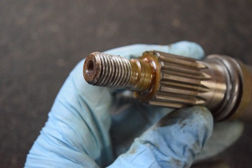 YAMAHA 1982 XZ550 VISION CROSS DRIVESHAFT DRIVE MIDDLE HOUSING GEAR SHAFT - Picture 4 of 8