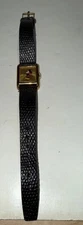 VINTAGE RECTANGULAR DISNEY MICKEY MOUSE SWISS WINDING WATCH 17 JEWEL