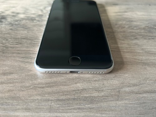 Apple iPhone SE 3rd Gen (2022) Unlocked, 256GB, Silver, Clean, Good Condition - Bild 5 von 17