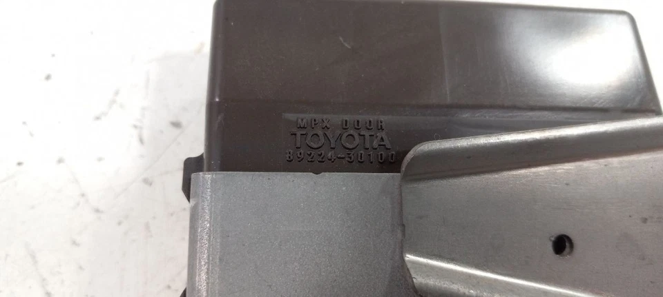 Puerta de red multiplex trasera derecha pasajero compatible con 08-11 LEXUS GS350 Foto 3 de 4