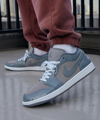 Air Jordan 1 Low SE HF3148 011 Medium Grey/Cool Grey-White New Men's Size 10 - Picture 4 of 10