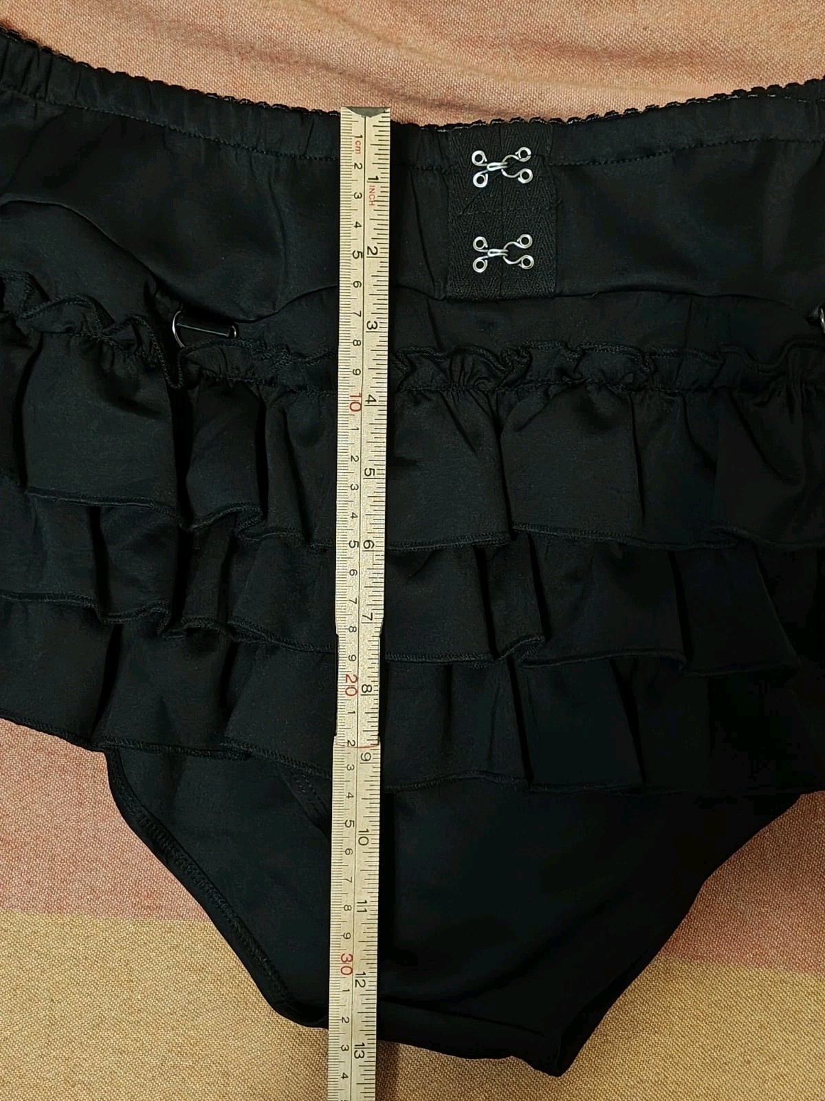 Picture 5 of 12