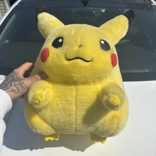 Vintage 1999 Pokémon Life Size Pikachu Jumbo Plush Toy 16" Nintendo Hasbro Tomy