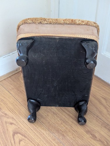 Vintage Footstool - Footrest Ottoman Bench – Cottagecore Decor - Picture 2 of 24