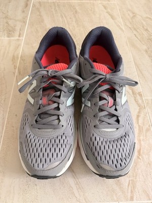 New Balance Women's 880v6 Gray/Blue Sz 10