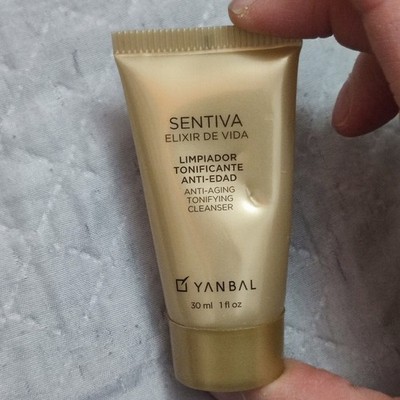 Yanbal Sentiva Anti-Aging Tonisierender Reiniger