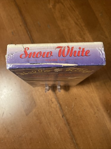 Vintage 1995 San Rio Hello Kitty VHS Snow White Rare New - Imagen 4 de 8