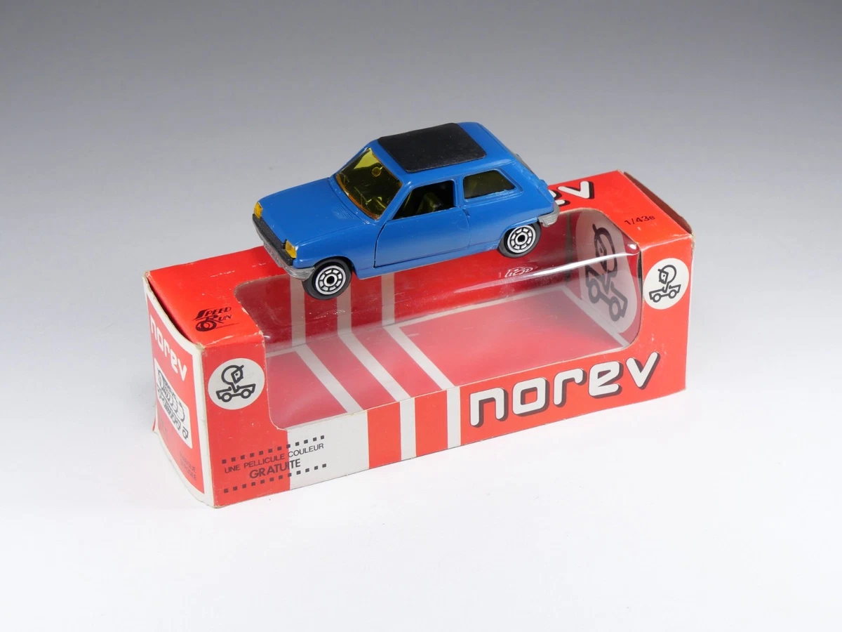 Coffret Norev Renault 30 TS – Plastique, échelle 1:43, Fabrication Française