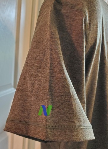 NUEVO CON ETIQUETAS NUEVO Para Hombres Natya Muotia BOLSILLO Orégano Brezo Henley Camisa Manga Corta M - Imagen 2 de 7