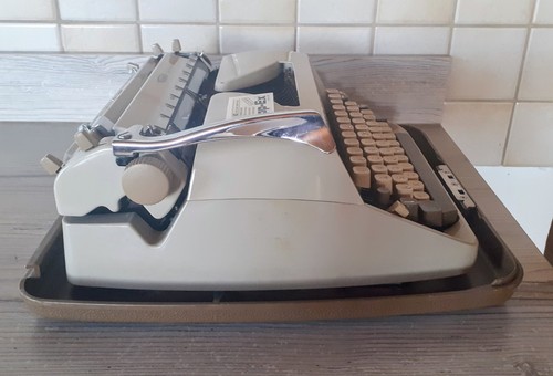 Schreibmaschine Triumph Gabriele 3 mechanisch Braille Schrift für Sehbehinderte - Bild 4 von 20
