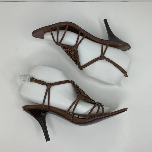 Tacones Carlos Santana Zing Marrón Con Cuentas Tirantes Talla 8M - Imagen 4 de 11