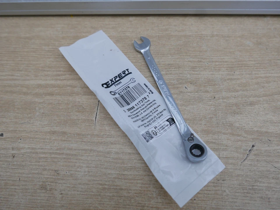 EXPERT BY FACOM 7MM METRIC GEARED ANGLED COMBINATION RATCHET SPANNER E117378