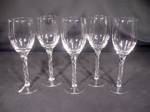 Juego de 5 copas de vino blanco sin marca Air Twist Stem - Imagen 1 de 13