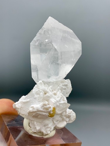 Rare Aesthetic Microlites with Topaz Quartz & mica - Picture 8 of 17