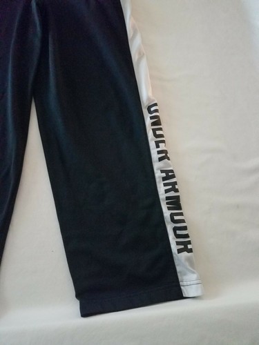 UNDER ARMOUR BOYS LARGE Black Polyester PANTS POCKETS - Picture 8 of 8
