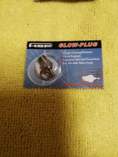 HSP Plugs - one single HSP 4C Glo-Plug - one New 4 Cycle Plug! - Picture 2 of 7