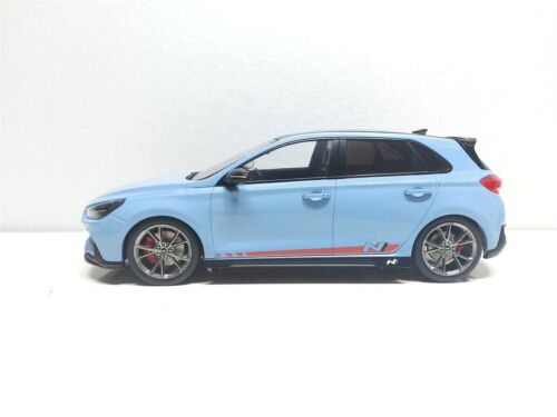 Hyundai i30 N Performance Blu del 2017 - 1/18 MCG - Foto 4 di 8